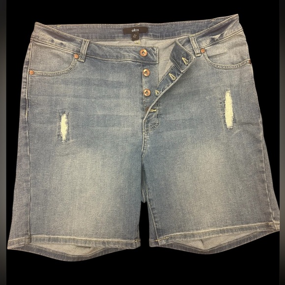 Women's Blue Denim Shorts, size 16, GUC - Picture 1 of 3